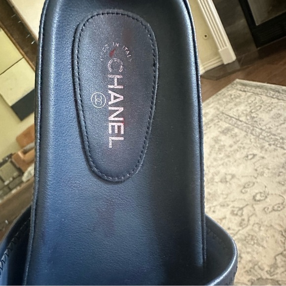 Chanel 2022 Lambskin Cha-Nel Mules Sandals Black Multicolor Size 37 - Picture 11 of 12